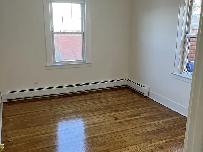 12 Abbott Pl #1 — Photo 9
