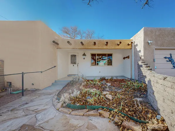 429 Montclaire Dr SE, Albuquerque, NM 87108