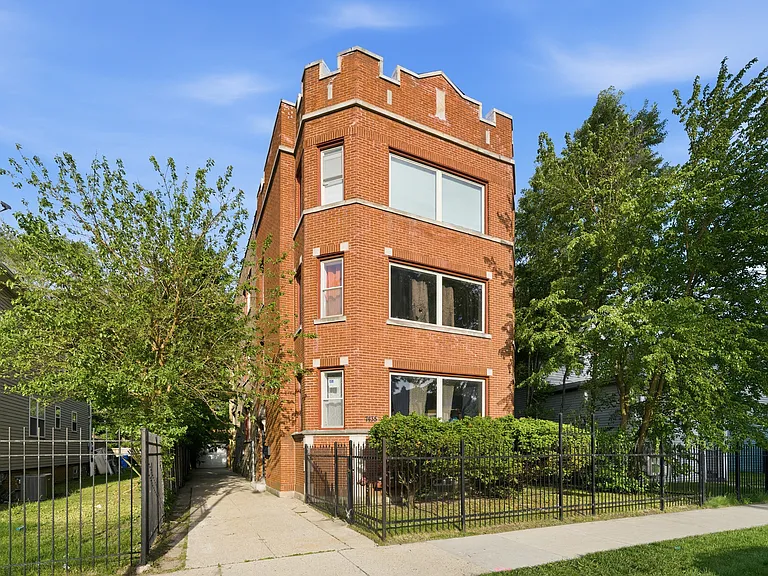 7435 S Euclid Ave #1 — Photo 1