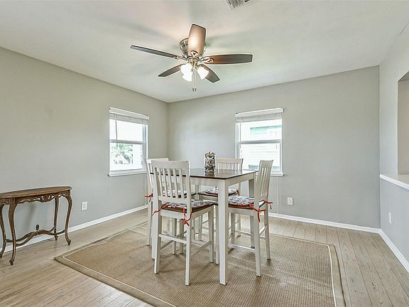 5th image of 4203 Fort Bend Dr
