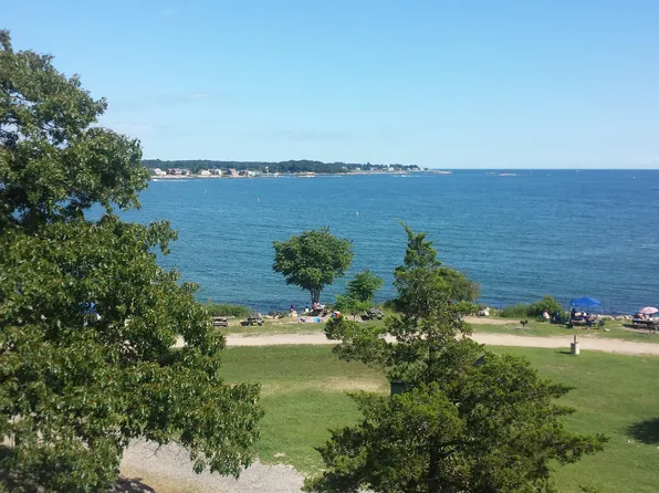 31 W Main St APT 8, Niantic, CT 06357