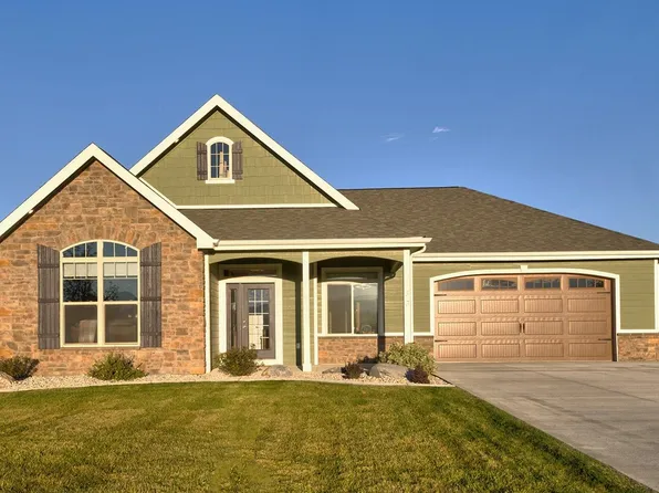 33 Green Meadows Dr, Sheridan, WY 82801