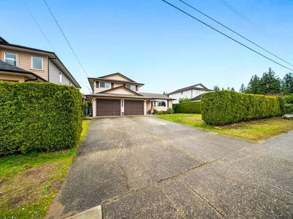 11854 Blakely Rd, Pitt Meadows, BC V3Y 1H5