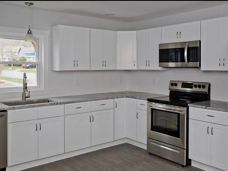 1012 Pine St — Photo 5