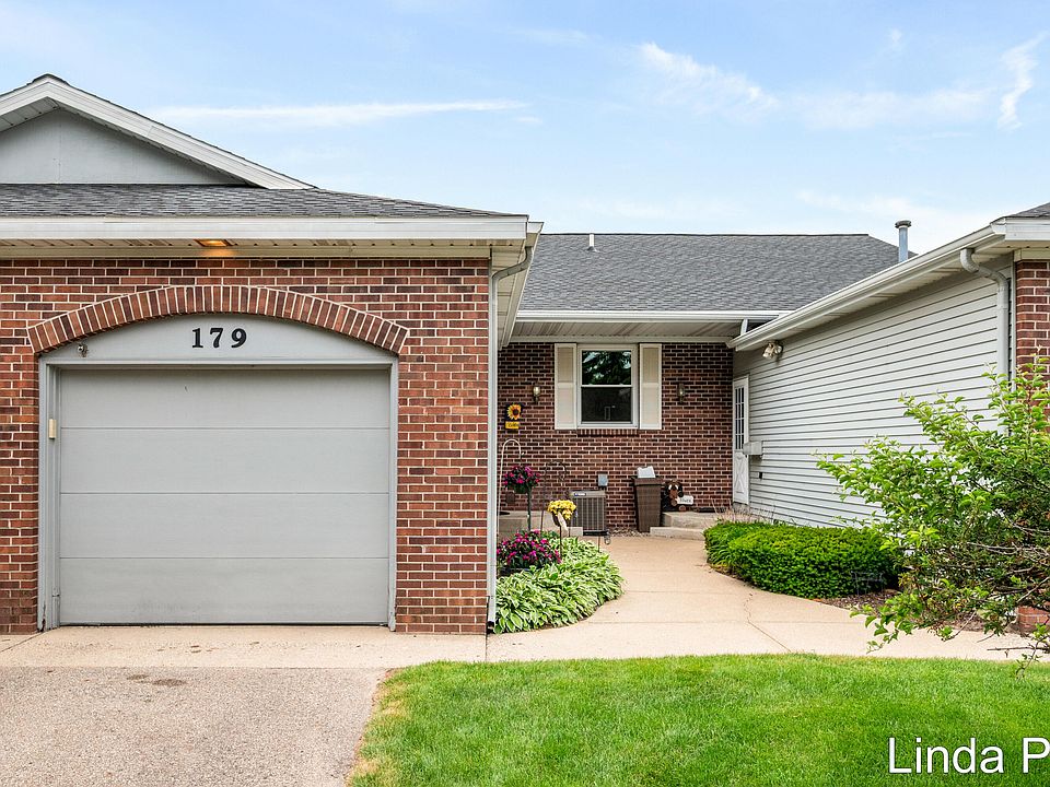 1st image of 179 Laurelwood Ct SW