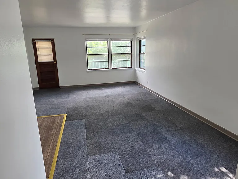8008 W Becher St #3 — Photo 7