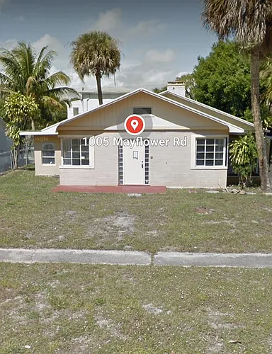 1005 Mayflower Rd #A Photo 1