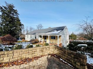 807 Cedar Rd, Charleston, WV 25314