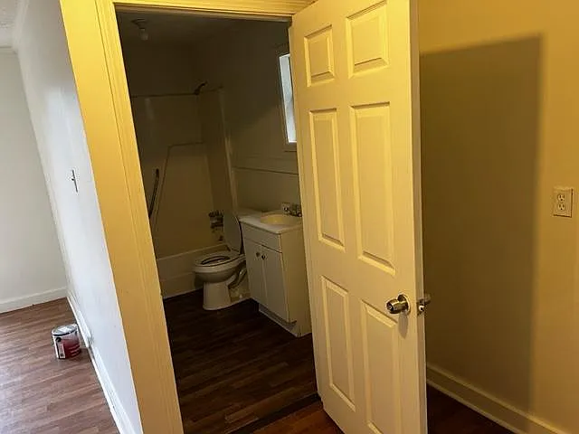 206B Gautier St #1 — Photo 5