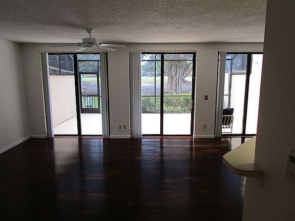 5th image of 723 Windermere Way