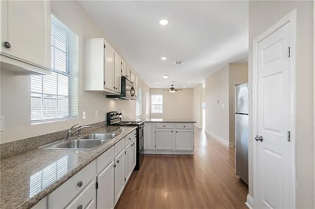 407 N Tonti St — Photo 18