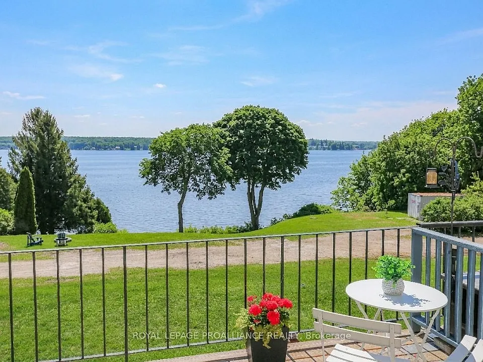 808 Riverview Ln #15