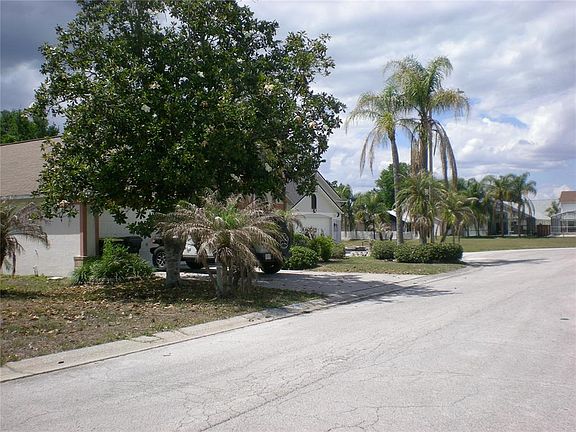 2nd image of 1026 LAKE DAVENPORT BOULEVARD