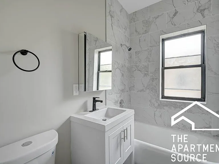 6523 N Newgard Ave #1G — Photo 10