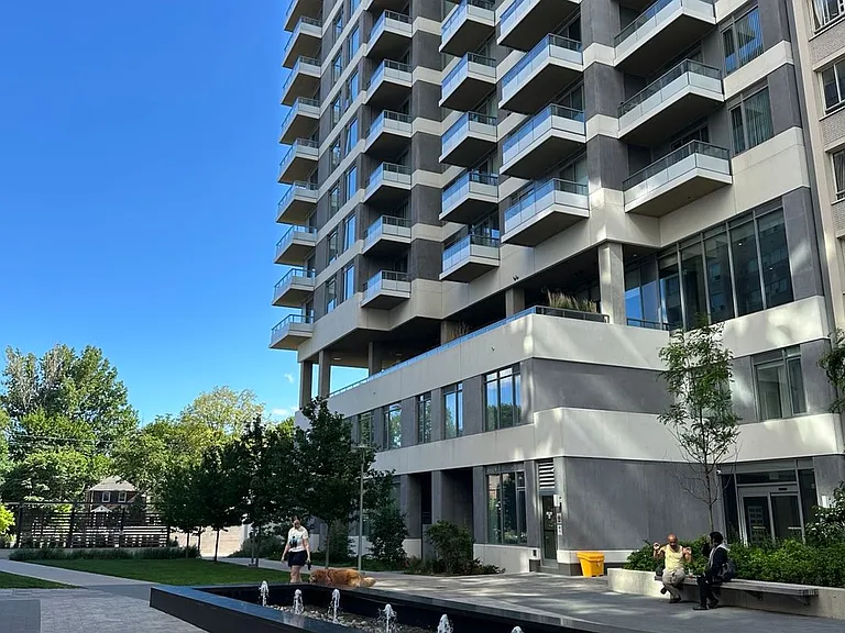 50 Dunfield Ave #1920 — Photo 7