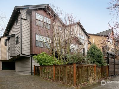 1916 N 46th Street #A, Seattle, WA, 98103