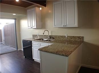 1st image of 4040 Grand View Blvd Unit 40