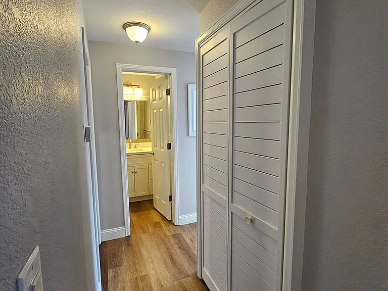 2052 Sunridge Cir — Photo 7
