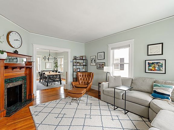 4th image of 9 Kingsboro Park