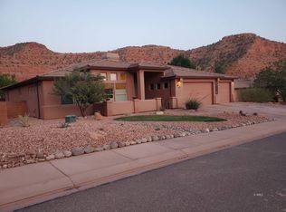 415 W Los Barancos Ln, Kanab, UT 84741