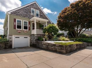 363 Mowry St, Woonsocket, RI 02895