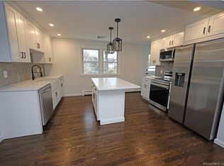 87 Dunham St, Southington, CT 06489