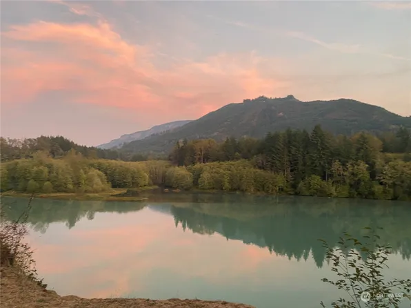 657 80 Falls Road, Randle, WA 98377