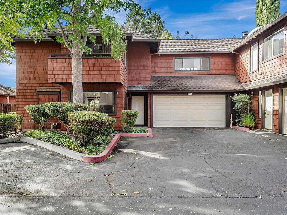 1st image of 2573 Village Dr