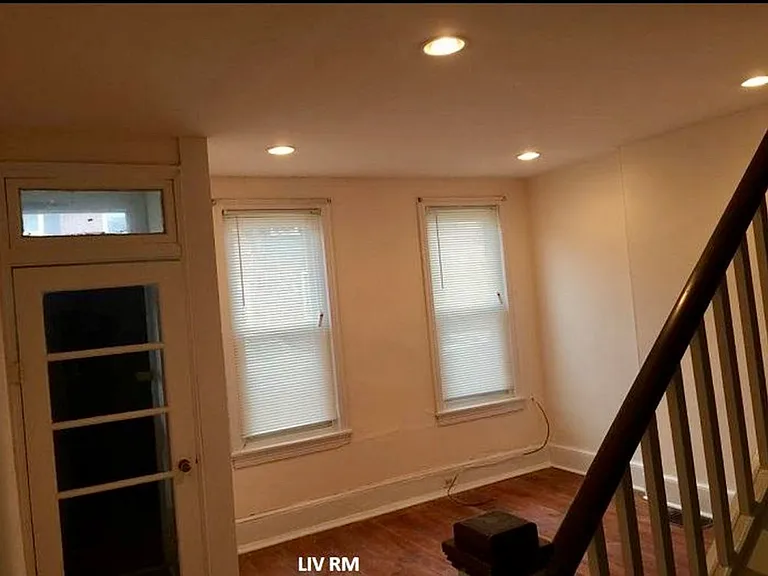 305 Mifflin St — Photo 7