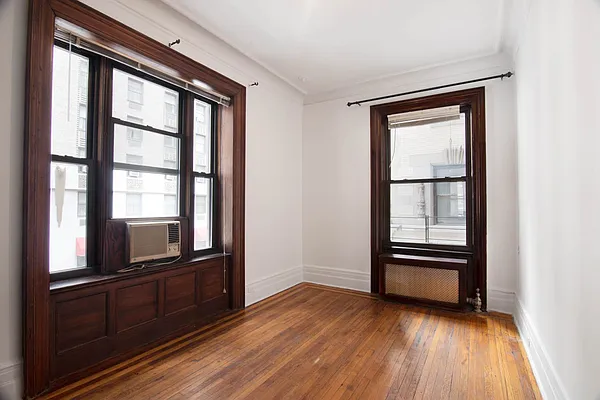 Rented by WAM Partners - William Moses Co. | media 67