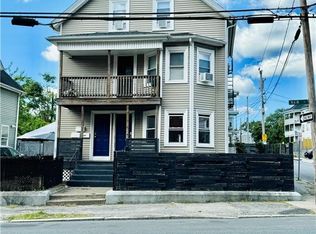 1071 Main St, Pawtucket, RI 02860