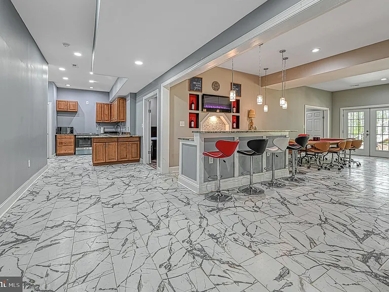 12029 Sycamore Shoals Dr — Photo 35