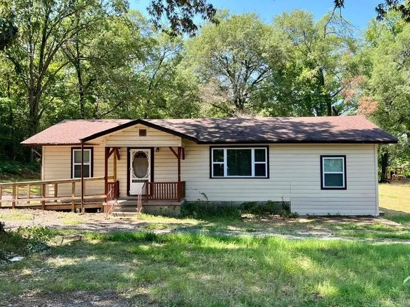 1629 Church St, Morrilton, AR 72110