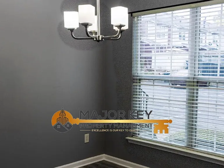 334 Paden Cove Trl #LAWRENCEVILLE — Photo 4