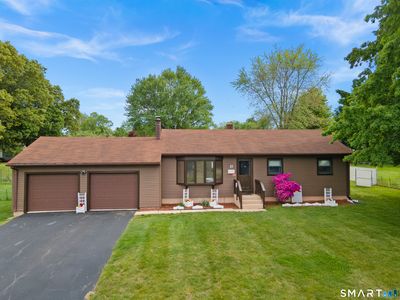 27 McIntosh Avenue, Uncasville, CT, 06382