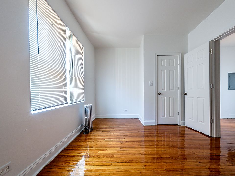 1st image of 8000-12 S Maryland Ave #8173