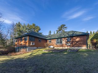 39 Stonehurst Dr, Camden, ME 04843