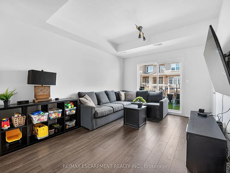 5078 Serena Dr — Photo 7