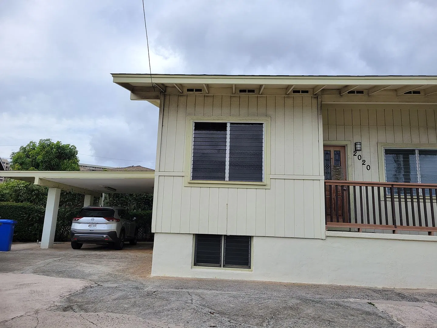 Metcalf Street Duplex home- lower level unit — Photo 2