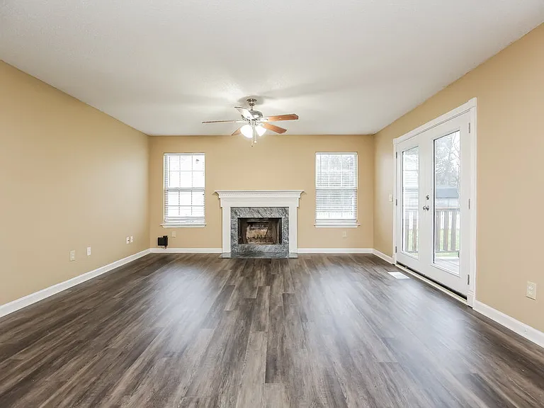 165 Bill Stewart Blvd — Photo 3