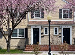 68-09 Springfield Blvd #2F, Oakland Gardens, NY