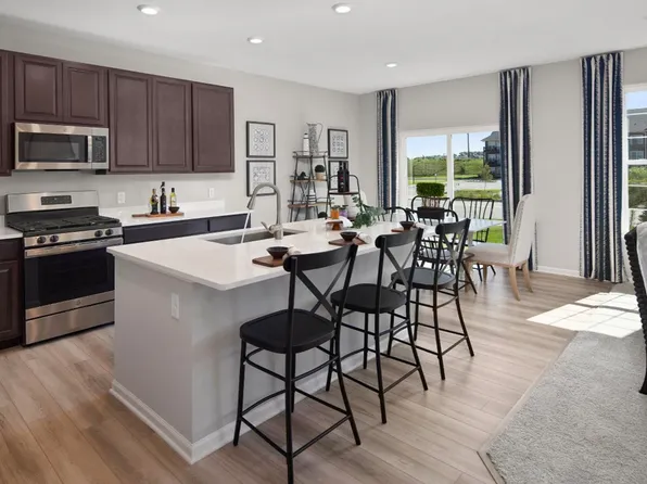 4143 Eton Cir, Windsor, WI 53598