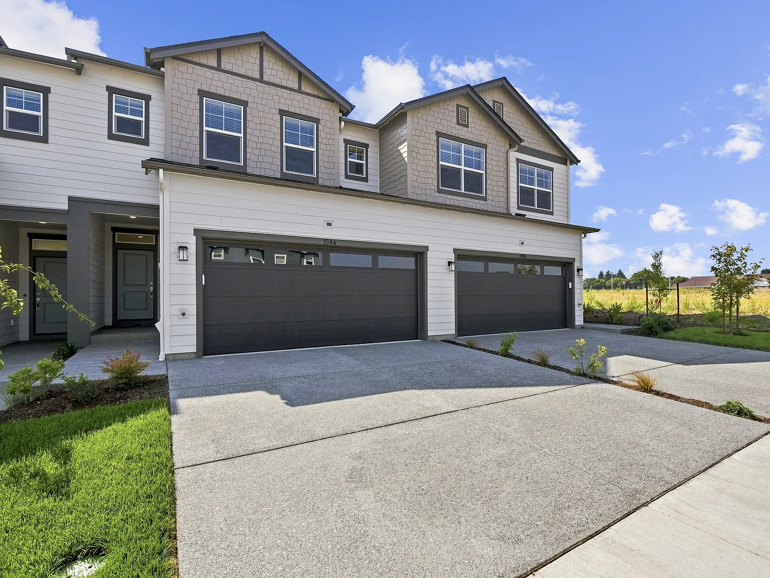 1504 NE 185th AVE — Photo 3