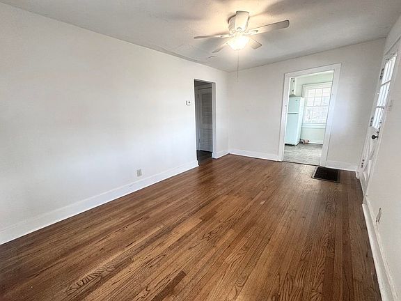 4th image of 1403 Greenwood Aly