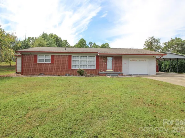 507 Pea Ridge St, Morganton, NC 28655