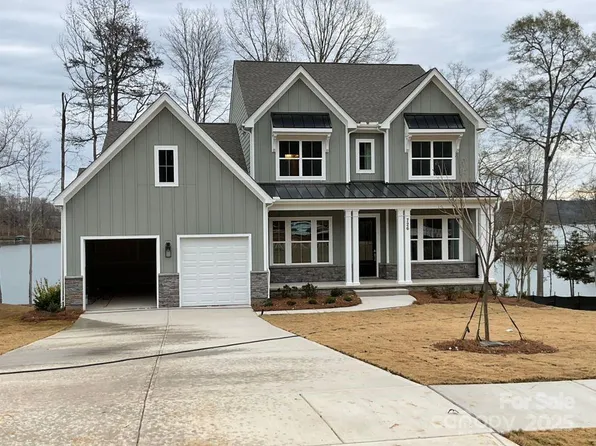 726 Watercourse Way, Belmont, NC 28012