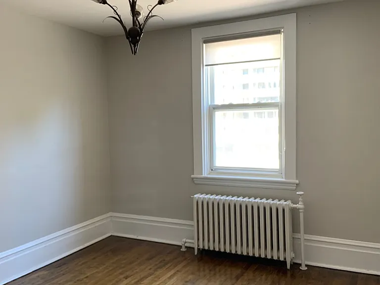 414 Albert St #7 — Photo 10
