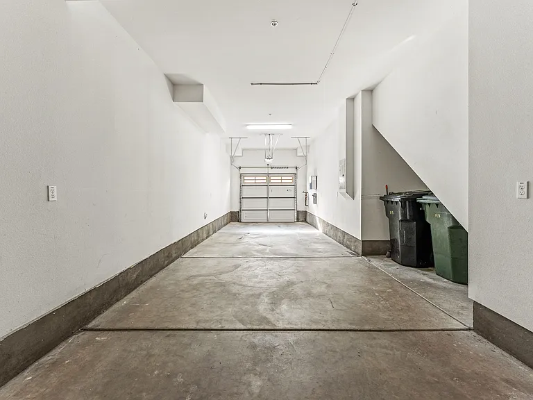 503 S Brea Blvd #18 — Photo 35