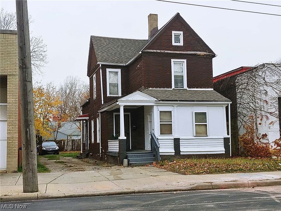 1st image of 868 E 140th St
