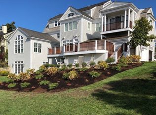 114 Pokanoket Ln, Marshfield, MA 02050